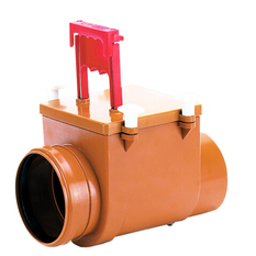 Automatická zpětná armatura proti vzduté vodě HL Hutterer & Lechner, DN160 s klapkou z nerezové oceli s přídavným ručním zajištěním klapky a krytem k čištění. Typ 1 dle ČSN13564