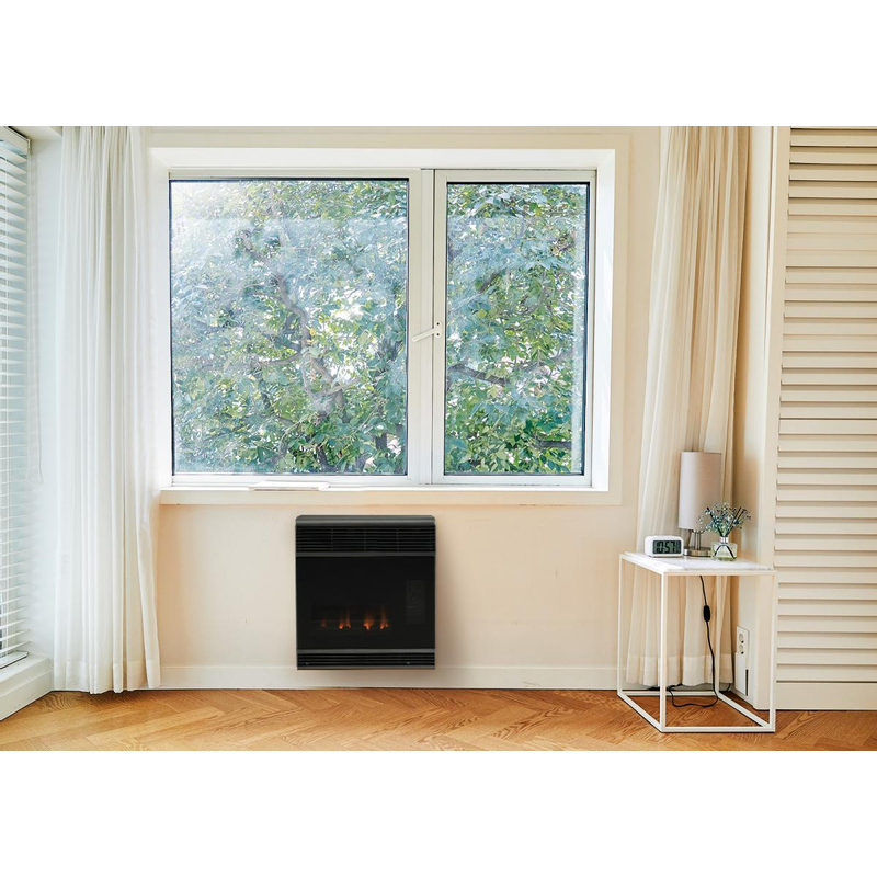 Plynové topidlo Karma Beta 4C 02 Comfort, o výkonu 3,9 kW, s odtahem spalin přes zeď, bez vlastních spínacích hodin, antracit(sklo černé)