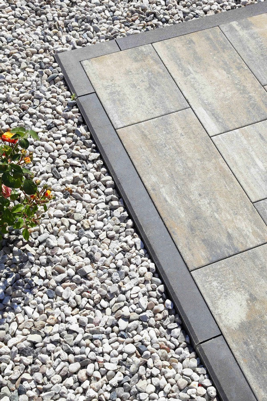 Obrubník chodníkový betonový Best Linea II rohový, vnější, výška 25 cm, antracitová