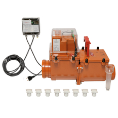 Zpětná armatura proti vzduté vodě HL Hutterer & Lechner, DN160 s jednou elektronicky uzavíranou klapkou, druhá klapka z nerezové oceli a ručním zajištěním a kryty k čištění. Typ 3 dle ČSN13564