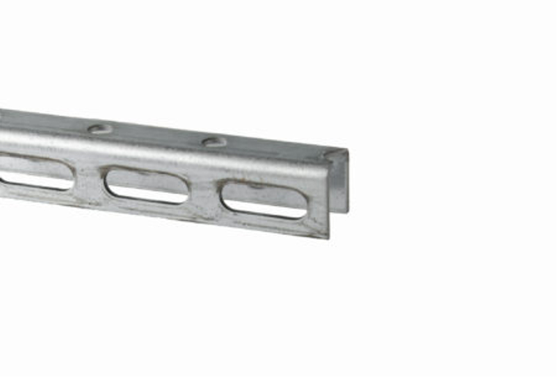 Děrovaný profil U 30x30x30x3000 mm 2,0