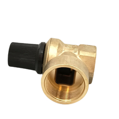Pojistný ventil Plano do 200kW DN25 3,0 bar