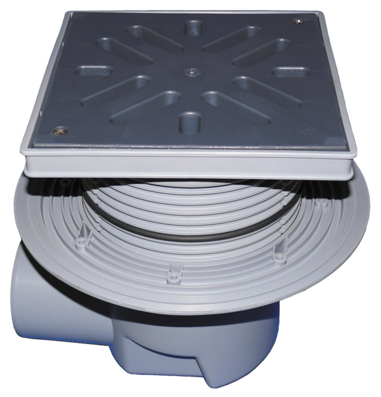 Velkokapacitní vpust HL Hutterer & Lechner, DN110 s ležatým odtokem, ZU standardní - vodní, koš na nečistoty, plast 240x240mm/plast 226x226mm, L15