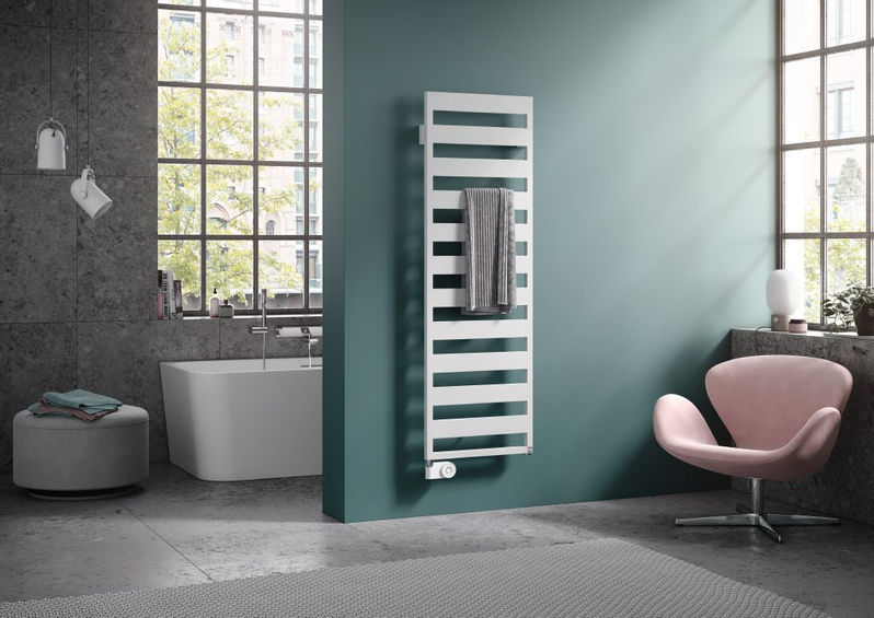 Koupelnové trubkové elektrické těleso Kermi Casteo-E elektrosada FKS vlevo, 1259 x 500 mm, stříbrné