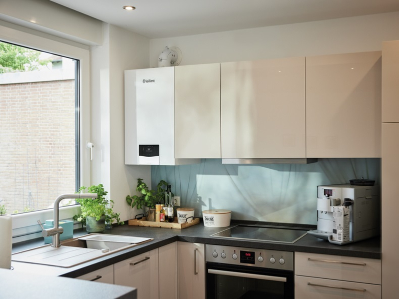Kotel kondenzační závěsný Vaillant ecoTEC plus ioniDetect VU 25CS/1-5, 2,8 - 26,4 kW