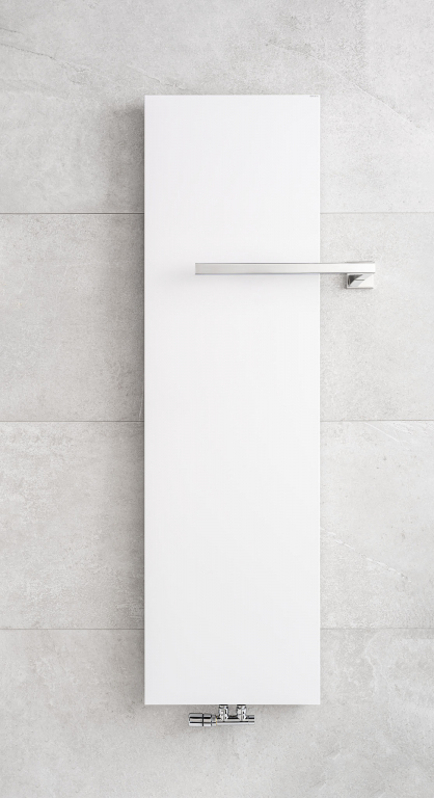 Těleso koupelnové PMH Pegasus 608 x 1700 mm, 712 W, klasické i středové připojení, Černá pololesklá RAL 9017