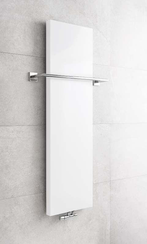 Těleso koupelnové PMH Pegasus 608 x 1700 mm, 712 W, klasické i středové připojení, Černá pololesklá RAL 9017
