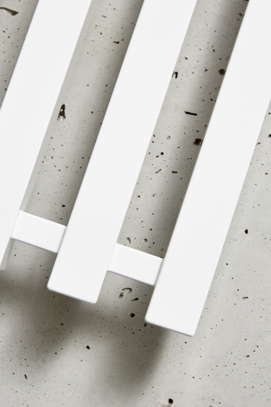 Těleso koupelnové PMH Pluto 245 x 1500 mm, 433 W, klasické připojení, Černá matná RAL 9005