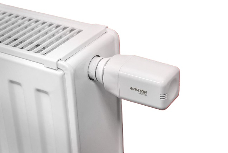 Samostatná elektronická hlavice Auraton Radiator Controller, bílá