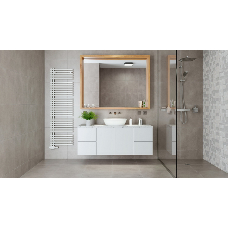 Těleso koupelnové trubkové Koralux Neo KLN 1700/600, výkon 914 W, klasické připojení, barva black matt