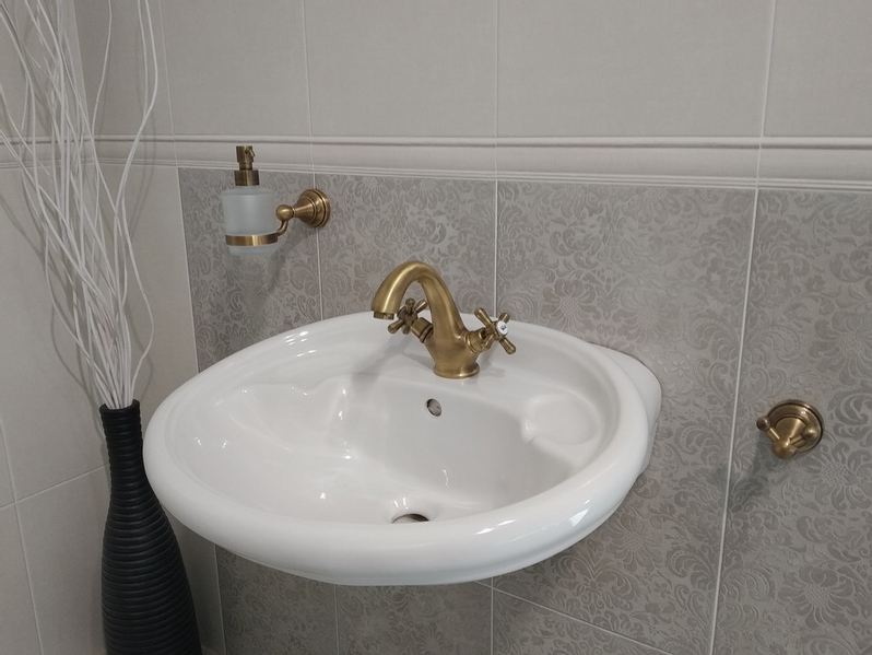 Vodovodní baterie umyvadlová MK128.5SM Morava Retro, barva stará mosaz, rozměr 1/2˝