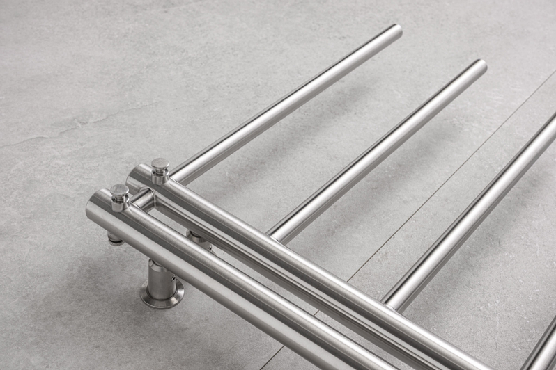 Těleso koupelnové PMH Apollo 500 x 1500 mm, pravé 219 W, středové připojení, Chrom