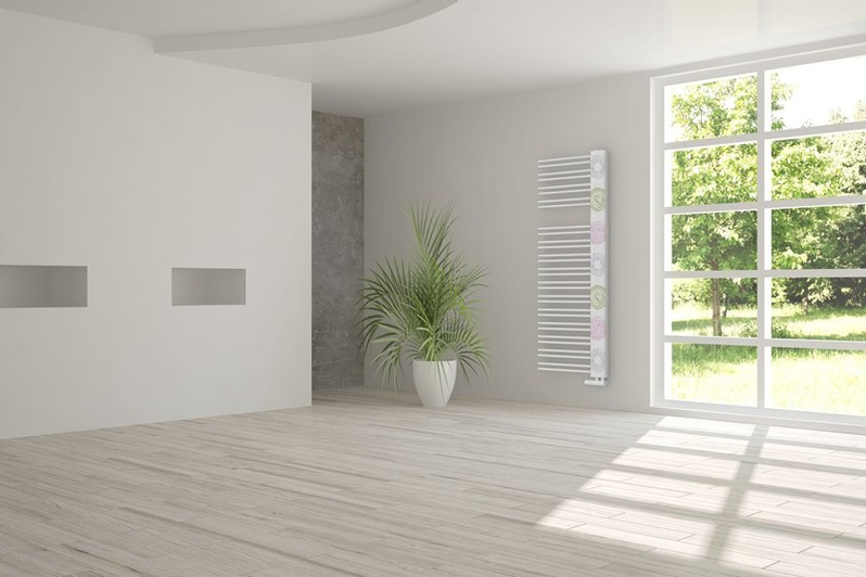 Těleso koupelnové trubkové Isan Swingo 1210 x 610 mm, 599 W, levé, klasické připojení, sněhově bílá RAL 9016