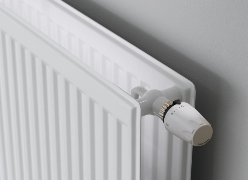 Radiátor Kermi Profil Hygiene-V FTVH 30 pravý, 700 x 1800 mm, 2909 W, bílý