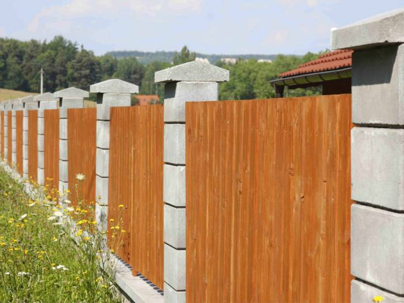 Deska plotová zákrytová betonová Best III výška 10 cm, délka 40 cm, karamelová