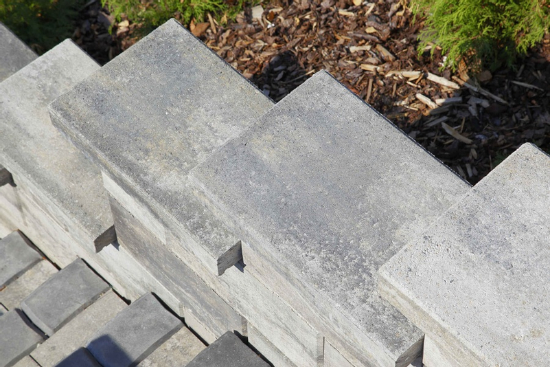 Deska plotová zákrytová betonová Best I výška 6 cm, délka 50 cm, karamelová