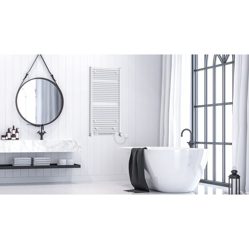Těleso koupelnové trubkové s teplovzdušnou jednotkou Koralux Linear Max KLMB 1220/500, výkon 1503 W, klasické připojení, barva black RAL 9005