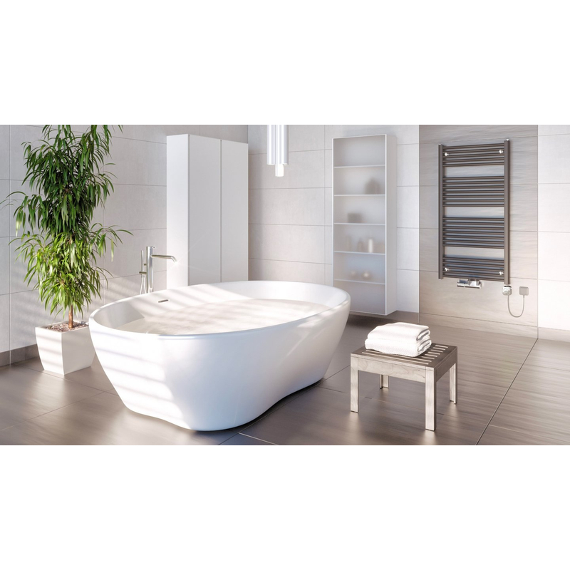 Těleso koupelnové trubkové elektrické Koralux Linear Comfort KLTH 1500/600, výkon 800 W, topné těleso s integrovaným regulátorem, barva silber RAL 9006