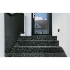 Schodišťový stupeň plný Ferobet, 150 x 30 x 18 cm, Oblázek 4-8 mm