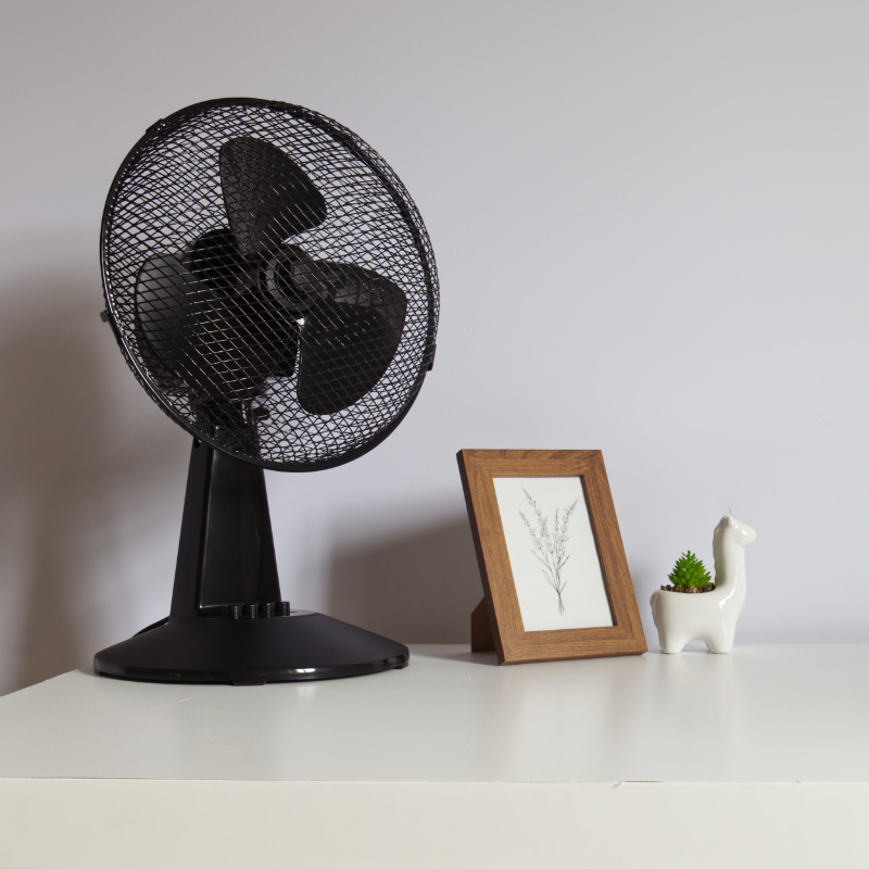 Stolní ventilátor Midea MFT3021MB, 30 cm, černá 