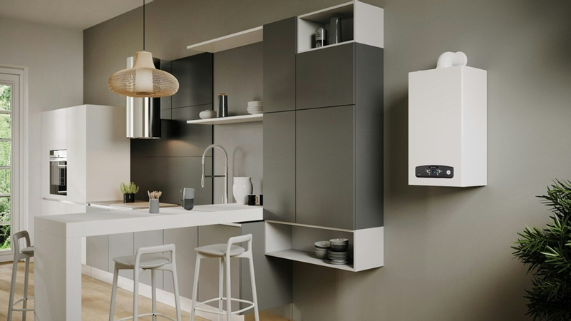 Kotel plynový kondenzační závěsný Ariston Cares S 30, topení 23,6 kW a průtokový ohřev TV 25,6 kW