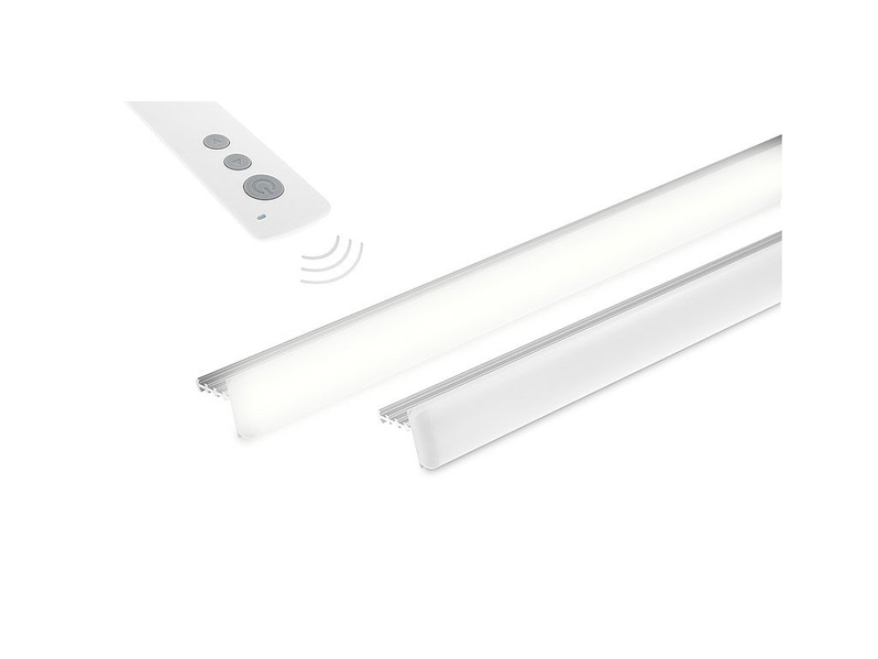 Standardní svítidlo pro kazetové podhledy Larsa RA, zajišťuje index podání barev (CRI) o hodnotě 95