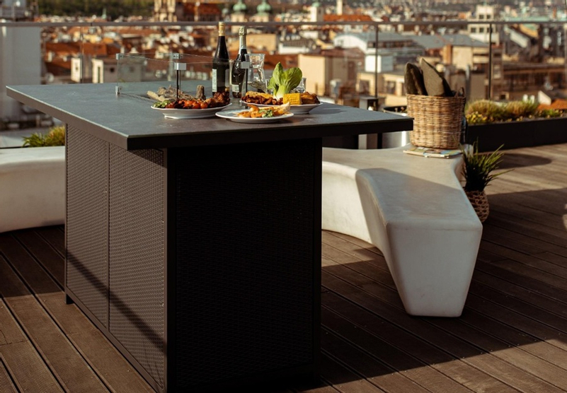 Venkovní plynové ohniště Karma Infinity MAX, obdélník, barové provedení, umělý ratan tmavě hnědý