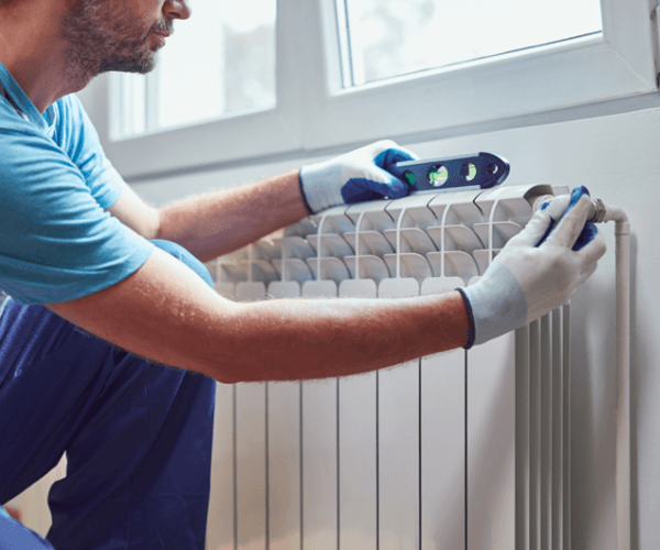 Co dělat při poklesu tlaku v topném systému